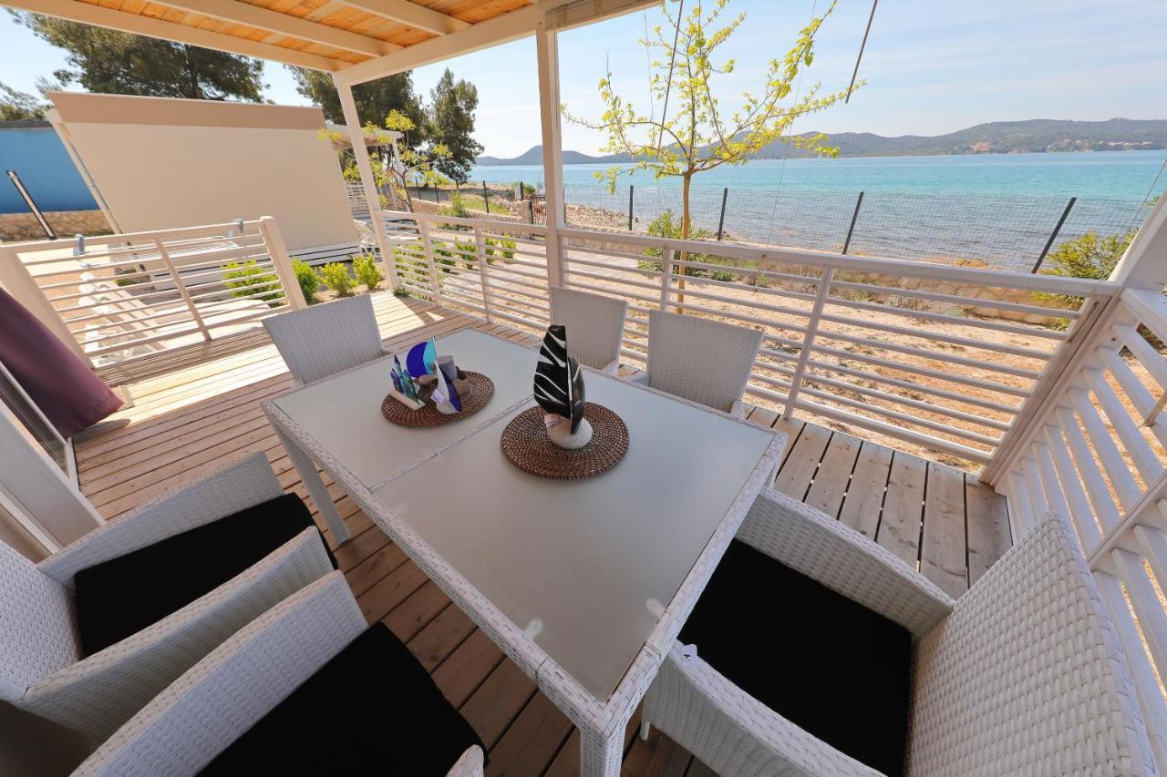 Mobile Home Opal 2 Биоград на Мору Екстериор снимка