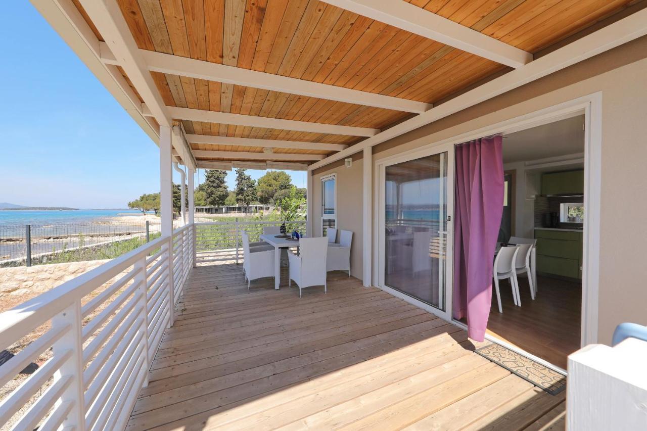 Mobile Home Opal 2 Биоград на Мору Екстериор снимка